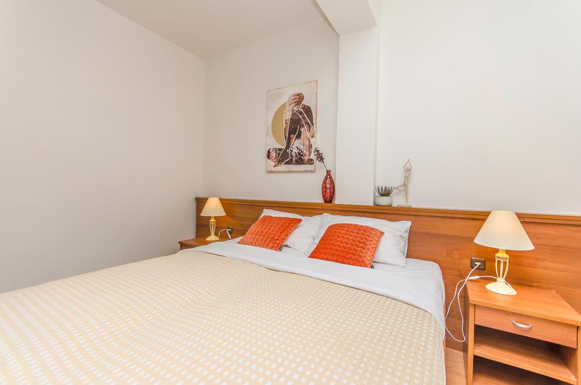 House Hotel Plava Laguna ティスノ エクステリア 写真