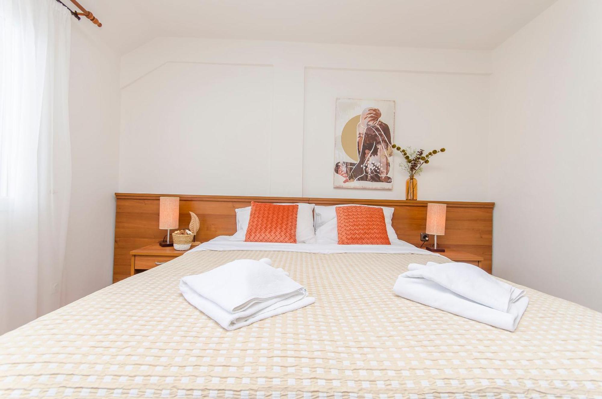 House Hotel Plava Laguna ティスノ エクステリア 写真