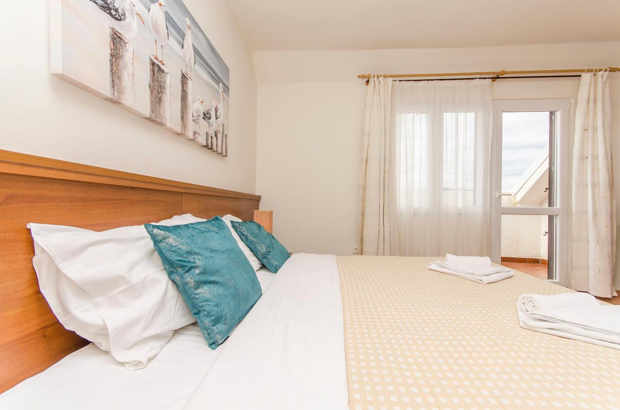 House Hotel Plava Laguna ティスノ エクステリア 写真