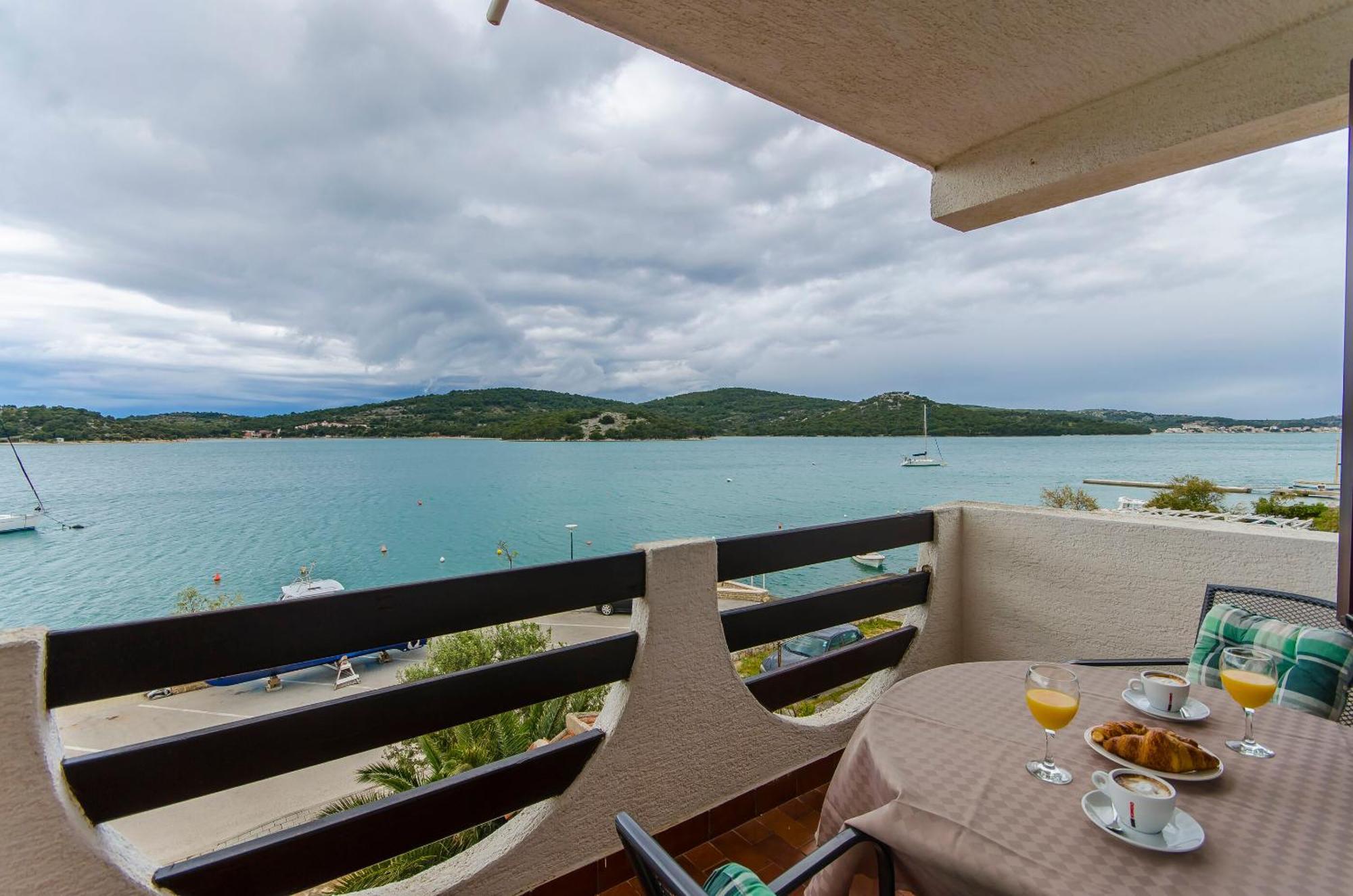 House Hotel Plava Laguna ティスノ 部屋 写真